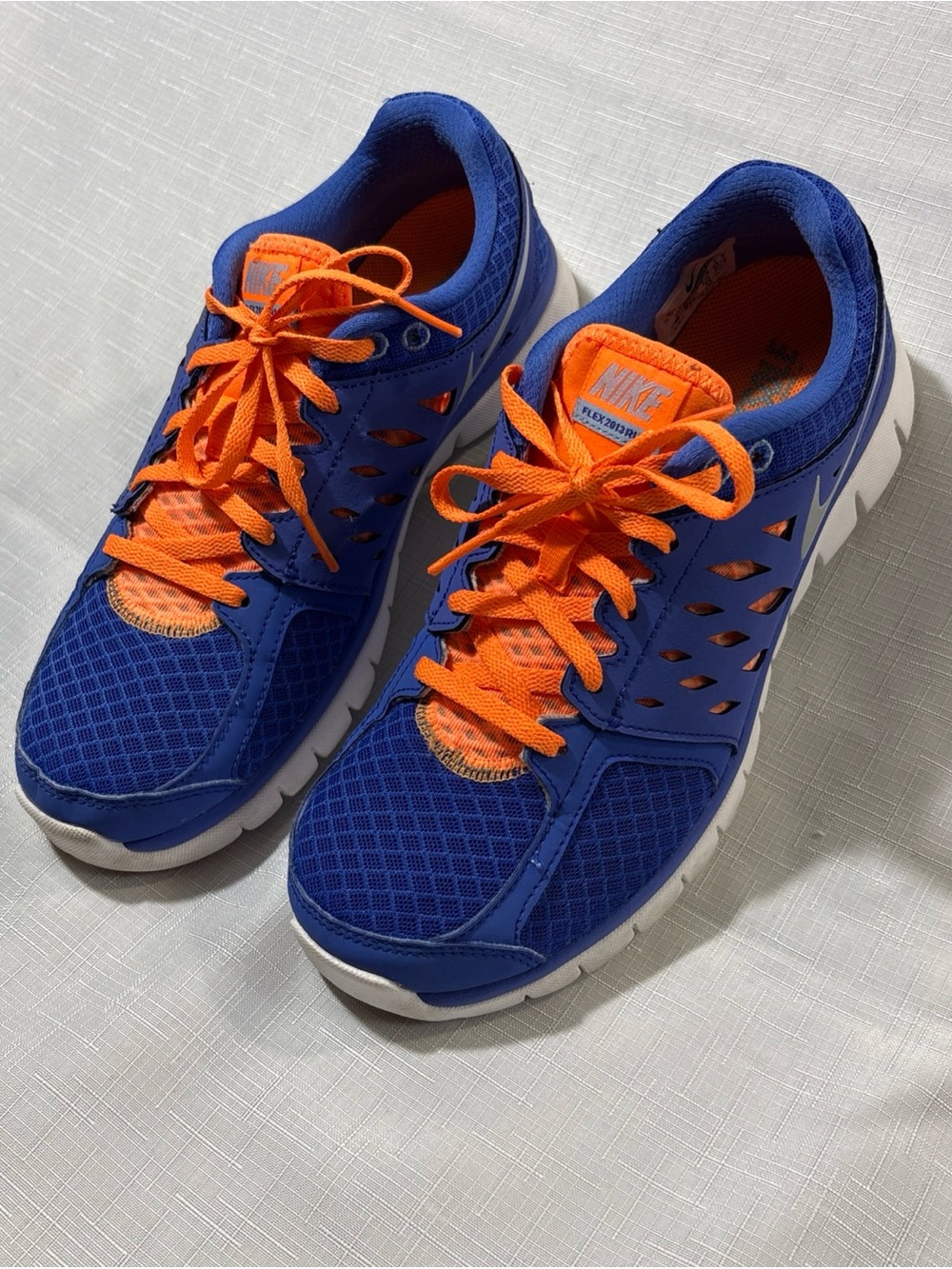 Size 8.5 - Nike Flex 2013 Run Blue Crimson W